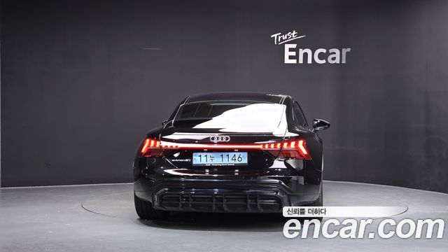 Audi e-tron GT GT quattro Premium 2022 — фото 4