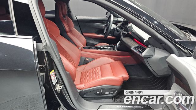Audi e-tron GT GT quattro Premium 2022 — фото 26