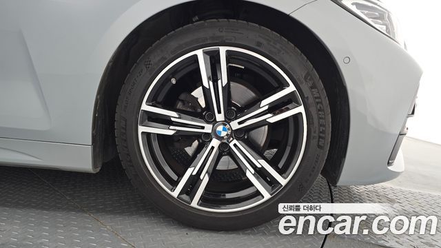 BMW 4 Series (G22) 420i M Sport Performance Coupe 2023 — фото 21
