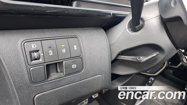 Hyundai Staria Lounge 9-Seater Prestige 2024 — фото 20