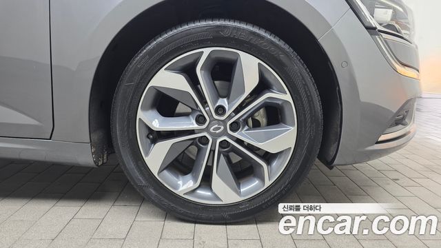 Renault Korea SM6 2.0 GDe RE 2020 — фото 21
