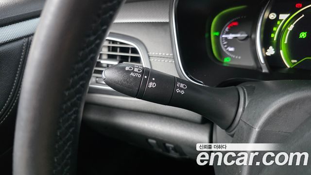 Renault Korea SM6 2.0 GDe RE 2020 — фото 28