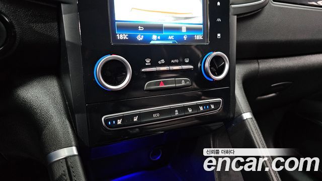 Renault Korea QM6 Diesel 2WD RE Signature 2017 — фото 28