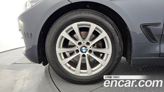 BMW 3 Series GT (F34) GT 320d xDrive 2018 — фото 5