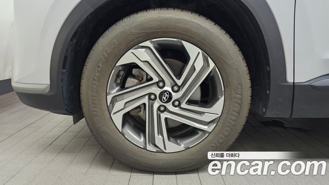 Hyundai Santa Fe Diesel 2.2 2WD Prestige 2021 — фото 5