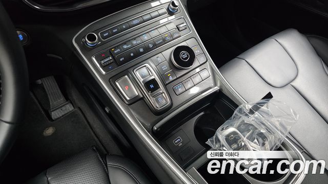 Hyundai Santa Fe Diesel 2.2 2WD Prestige 2021 — фото 9