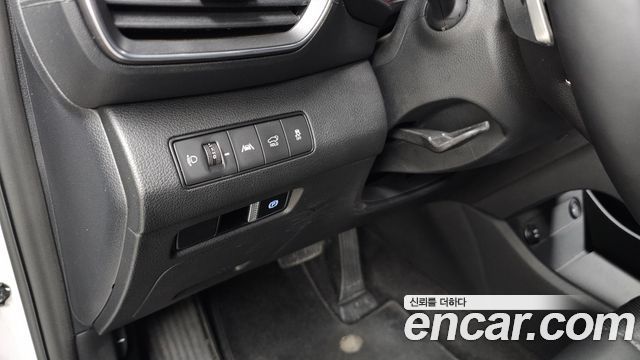 Hyundai Santa Fe Diesel 2.2 2WD Prestige 2021 — фото 19