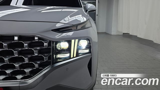 Hyundai Santa Fe Diesel 2.2 2WD Prestige 2021 — фото 22