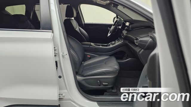 Hyundai Santa Fe Diesel 2.2 2WD Prestige 2021 — фото 26