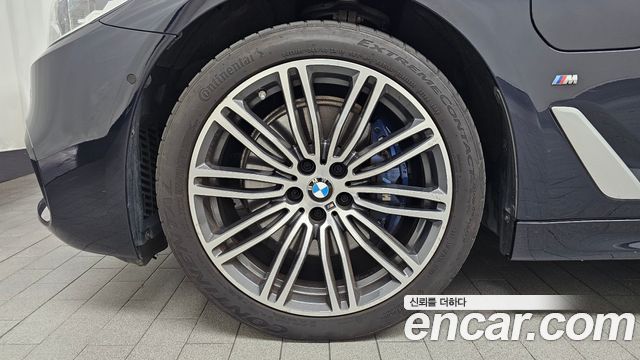 BMW 5 Series (G30) 530e M Sport 2020 — фото 5