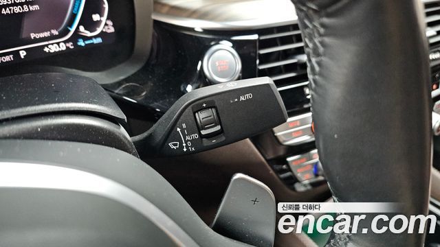 BMW 5 Series (G30) 530e M Sport 2020 — фото 19