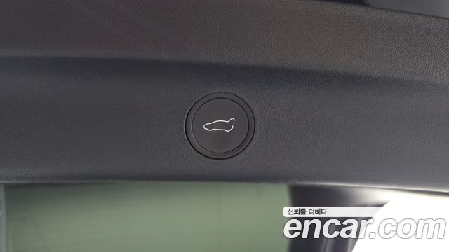 Tesla Model Y Long Range AWD 2022 — фото 20