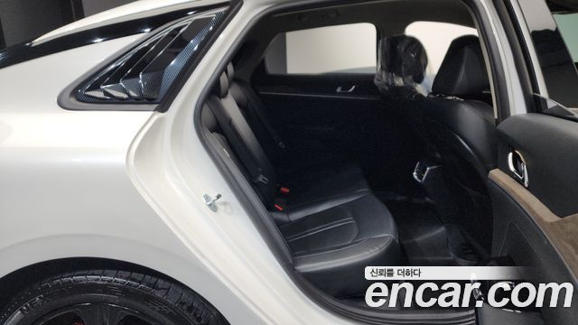Kia K5 (III) 2.0 Noblesse 2021 — фото 11
