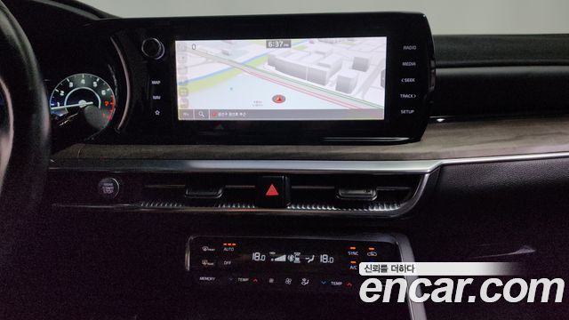 Kia K5 (III) 2.0 Noblesse 2021 — фото 15
