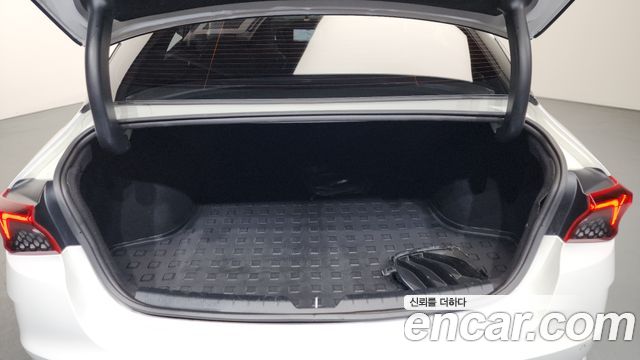 Kia K5 (III) 2.0 Noblesse 2021 — фото 20