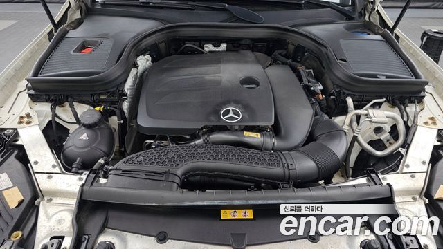 Mercedes-Benz GLC-Class (X253) GLC300 4MATIC 2020 — фото 6