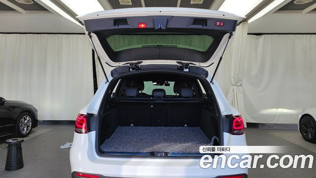 Mercedes-Benz GLC-Class (X253) GLC300 4MATIC 2020 — фото 20