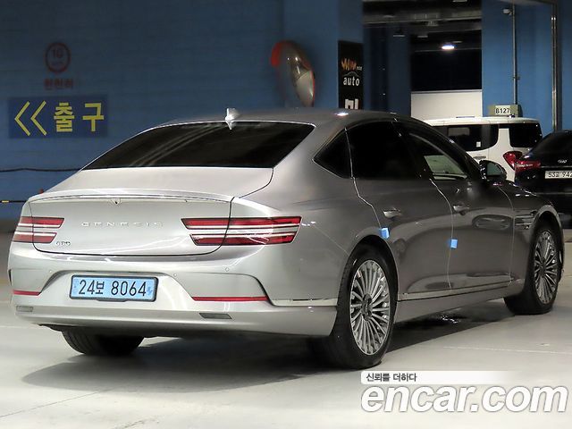 Genesis Electrified G80 (RG3) e-AWD 2022 — фото 4