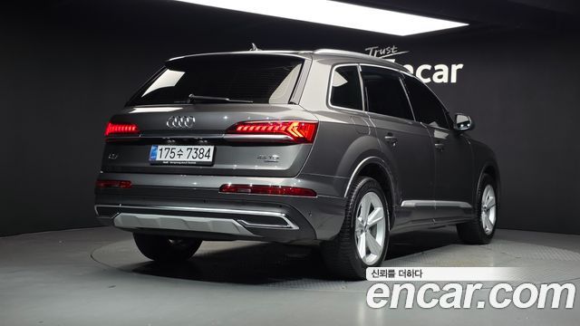 Audi Q7 (4M) 45 TDI Quattro 2021 — фото 2