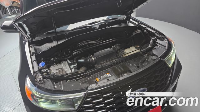 Ford Explorer (VI) 3.0 Platinum 4WD 2021 — фото 6