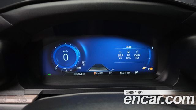 Ford Explorer (VI) 3.0 Platinum 4WD 2021 — фото 8