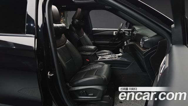 Ford Explorer (VI) 3.0 Platinum 4WD 2021 — фото 11