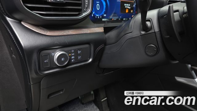 Ford Explorer (VI) 3.0 Platinum 4WD 2021 — фото 29
