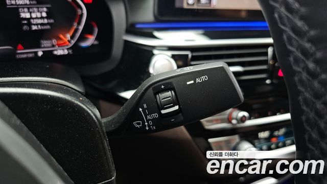 BMW 6 Series GT (G32) 640i xDrive M Sport 2022 — фото 16
