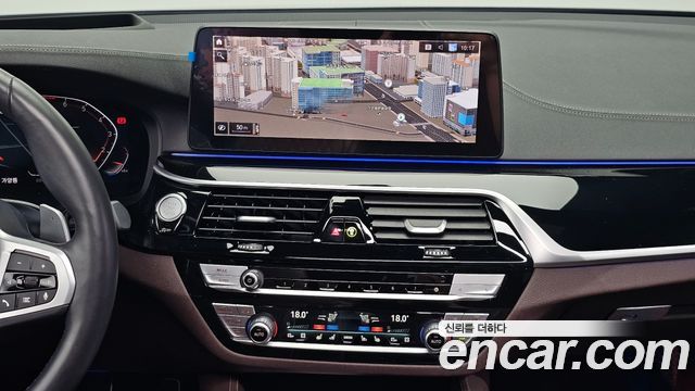 BMW 6 Series GT (G32) 640i xDrive M Sport 2022 — фото 17