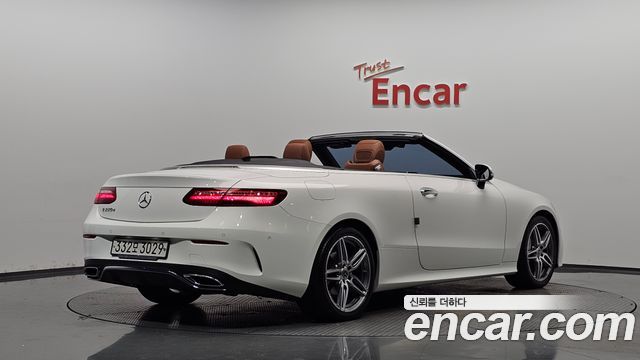 Mercedes-Benz E-Class (W213) E220d Cabriolet 2019 — фото 2