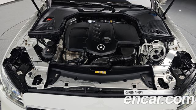 Mercedes-Benz E-Class (W213) E220d Cabriolet 2019 — фото 6