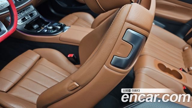 Mercedes-Benz E-Class (W213) E220d Cabriolet 2019 — фото 31