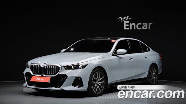 BMW 5 Series (G60) 520i M Sport 2025 — фото 1