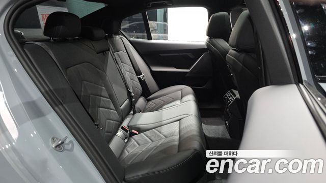 BMW 5 Series (G60) 520i M Sport 2025 — фото 11