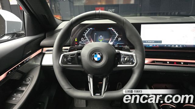 BMW 5 Series (G60) 520i M Sport 2025 — фото 13