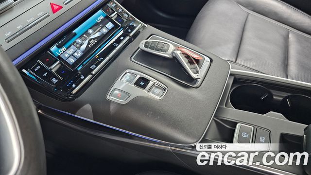 Hyundai Grandeur Hybrid (IG) Exclusive 2021 — фото 9