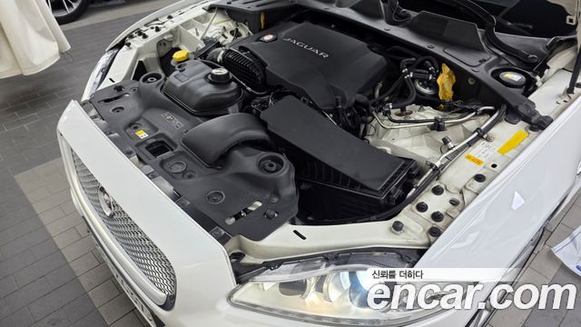 Jaguar XJ 3.0D Premium Luxury LWB X351 2014 — фото 6