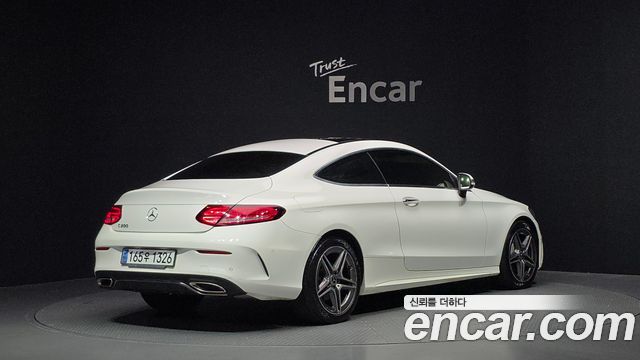 Mercedes-Benz C-Class (W205) C200 Coupe 2020 — фото 2