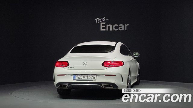 Mercedes-Benz C-Class (W205) C200 Coupe 2020 — фото 4