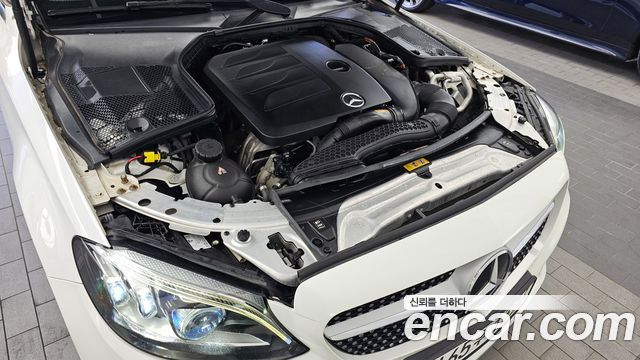 Mercedes-Benz C-Class (W205) C200 Coupe 2020 — фото 6
