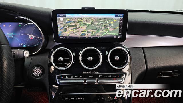 Mercedes-Benz C-Class (W205) C200 Coupe 2020 — фото 14