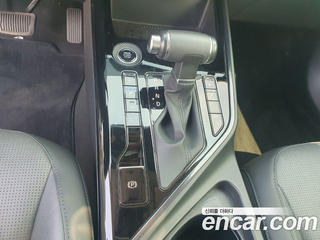 Kia Niro Prestige 2023 — фото 20