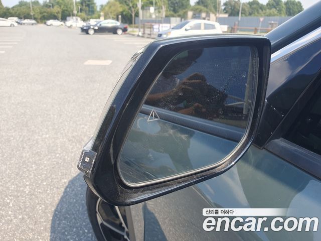 Kia Niro Prestige 2023 — фото 22