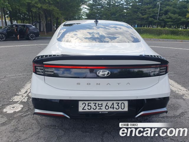 Hyundai Sonata The Edge (DN8) 2.0 Premium 2024 — фото 6