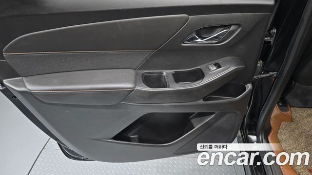 Chevrolet Traverse 3.6 AWD Redline 2020 — фото 25