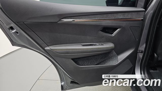 Renault Korea Scenic Iconic Light 2026 — фото 25