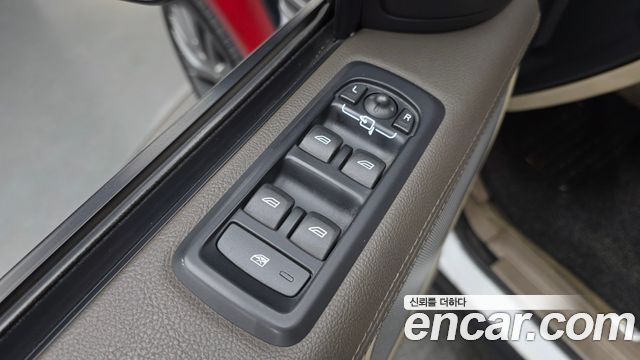 Land Rover Range Rover Sport 3.0 SDV6 2013 — фото 11