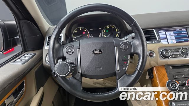 Land Rover Range Rover Sport 3.0 SDV6 2013 — фото 14