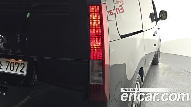 Hyundai Staria 2WD Camping Car Special Vehicle 2022 — фото 28