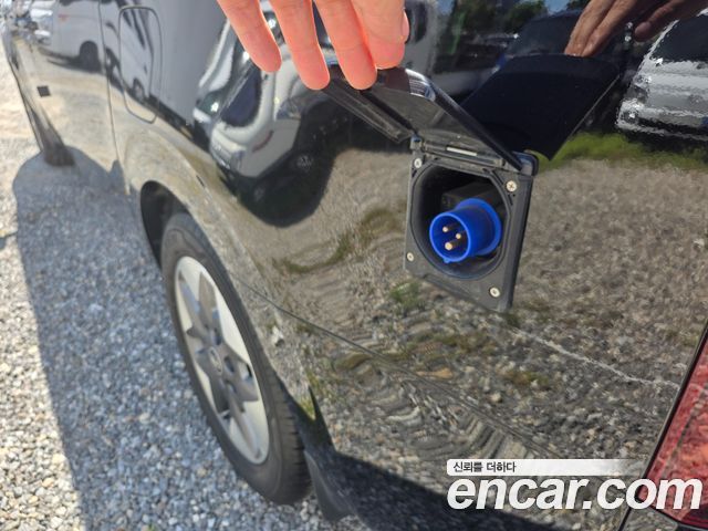 Hyundai Staria 2WD Camping Car Special Vehicle 2022 — фото 52